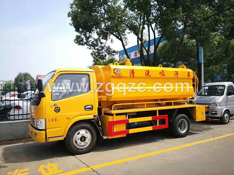 湖北程力集團東風(fēng)小多利卡清洗吸污車 湖北程力集團東風(fēng)小多利卡清洗吸污車
